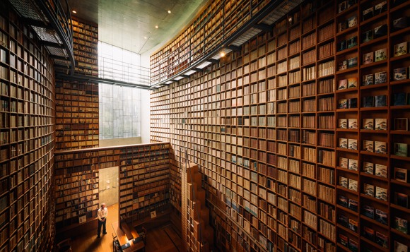 The Library of 20,000 Books