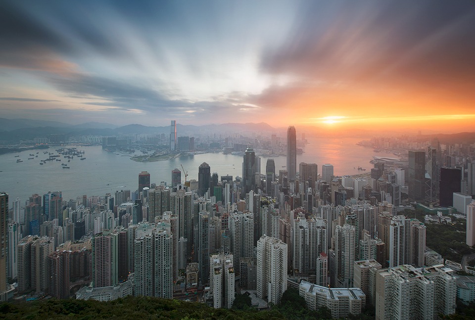 Hong Kong Sunrise - Version 2