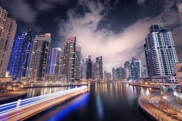 A Flash Of Light - Dubai Marina - Tutorial Included