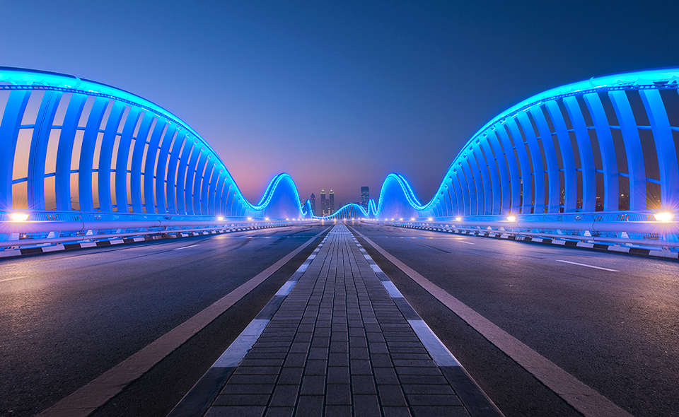Fit For a Sheik - Meydan Bridge, Dubai
