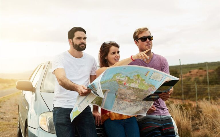 34 Quotes About Traveling with Friends (With Reflections)