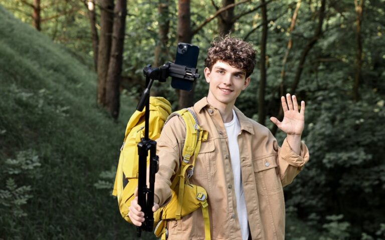 59 Travel Vlog Ideas to Inspire Content, Grow Your Channel, and Engage Viewers