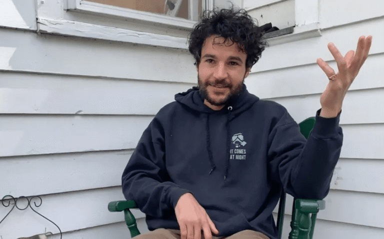 Does Christopher Abbott Have a Wife? Exploring His Private Life and Public Curiosity