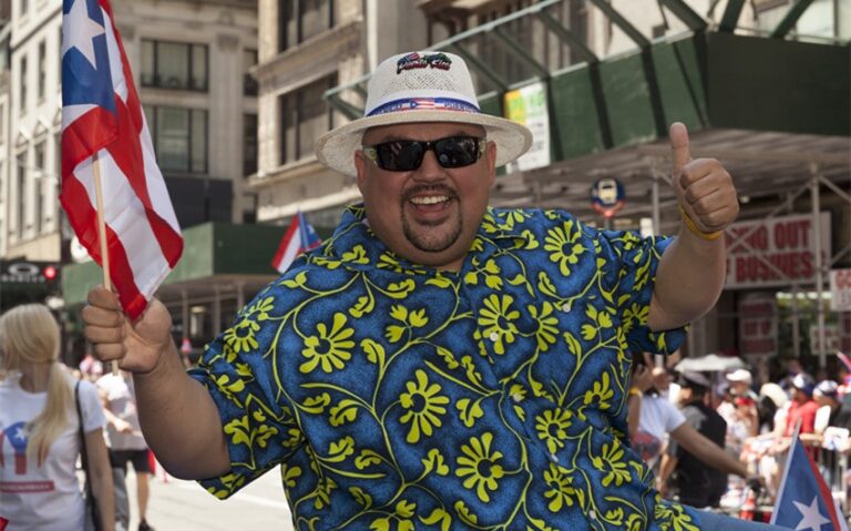 how much is gabriel iglesias net worth
