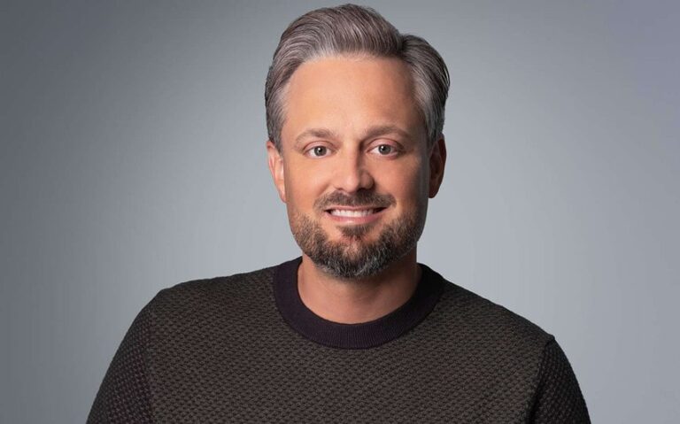 Nate Bargatze Net Worth: Inside His Comedy Earnings, Specials, Tours, and More
