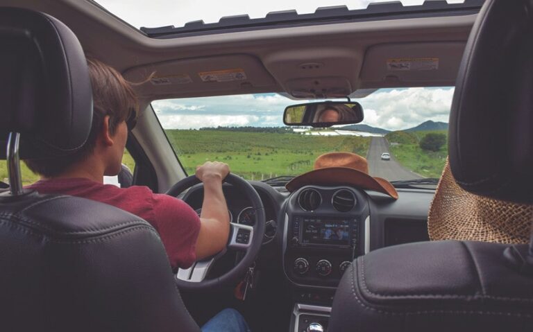 mistakes to avoid during a family road trip