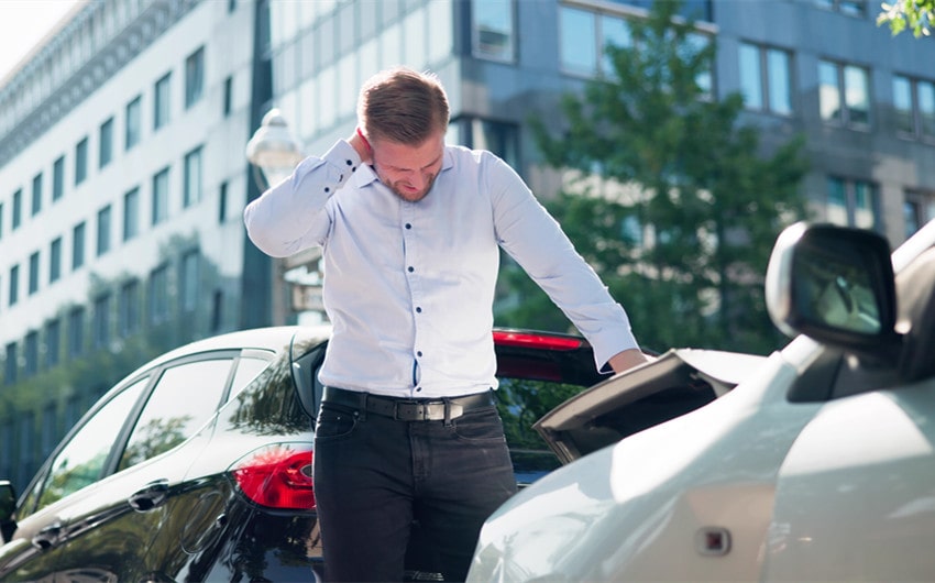 Contacting a Car Accident Lawyer