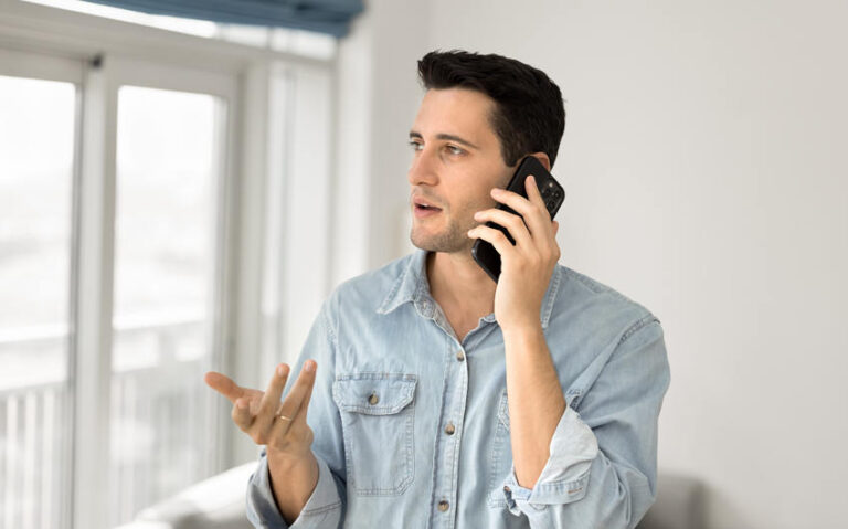 Queer Intimacy in the Digital Age